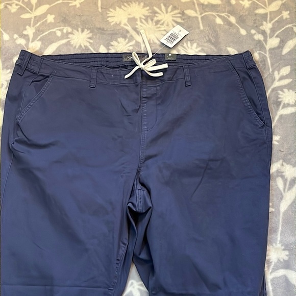 NWT Torrid Boyfriend Straight Stretch Jeans- blue “feel the fit” Sz Torrid Sz 26 - Picture 3 of 13